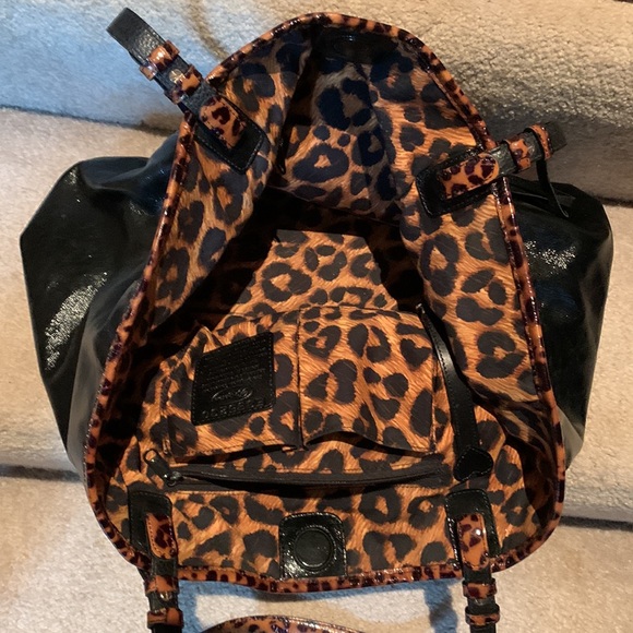 XL BRIGHTON black patent leather rope bag with chetah lining & handles.LIKE NEW - Picture 3 of 16